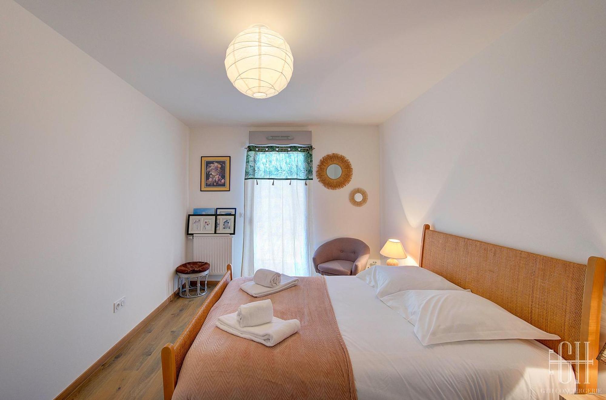 Apartmán Le Camelia Proche Aeroport Tours Exteriér fotografie