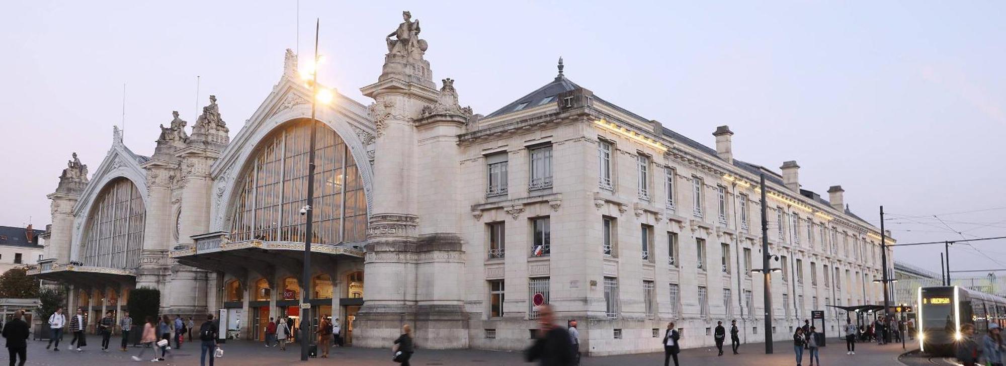 Apartmán Le Camelia Proche Aeroport Tours Exteriér fotografie