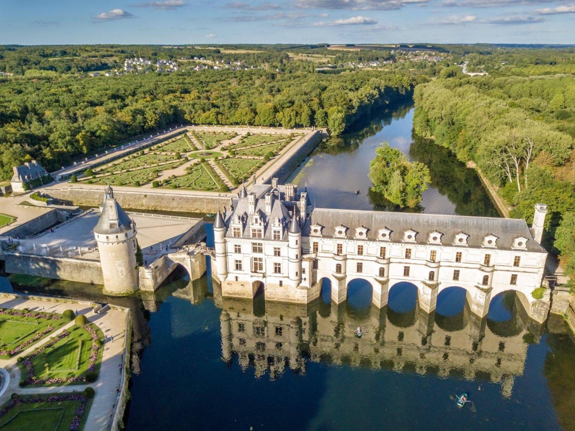 Apartmán Le Camelia Proche Aeroport Tours Exteriér fotografie
